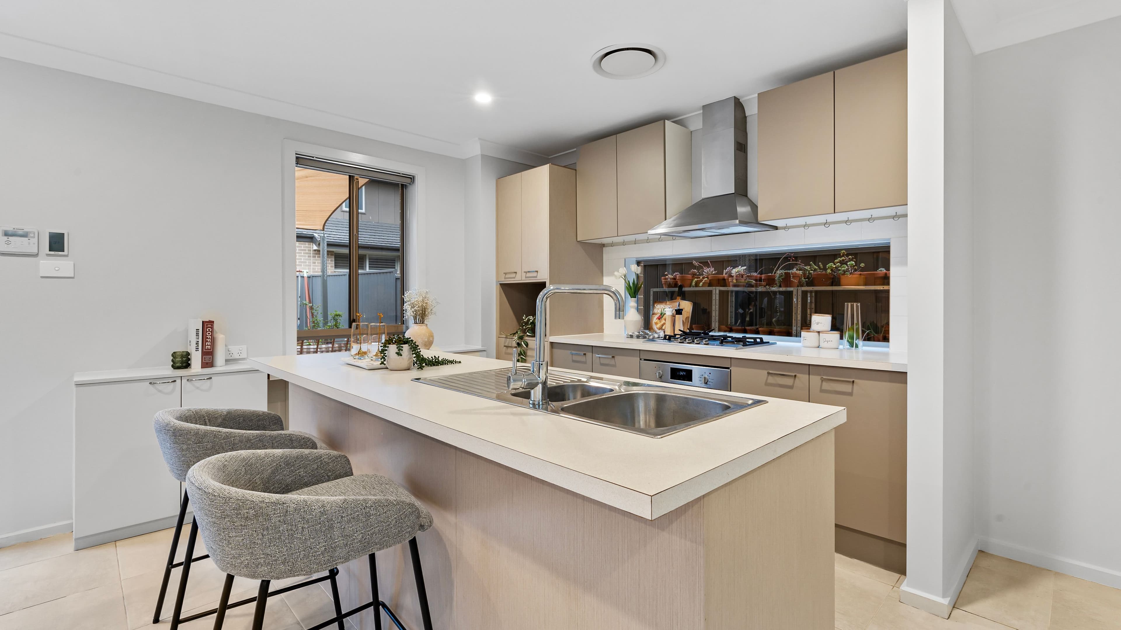 22 Old Ferry Road, Illawong, Grantham Farm - Thumbnail 4