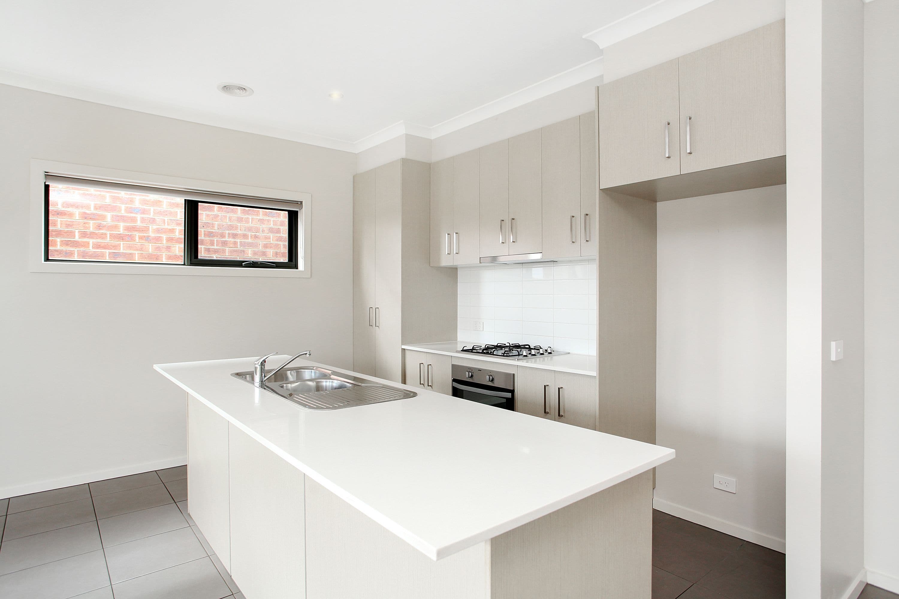 12 Wenlock Avenue, Altona Meadows VIC 3028, Altona Meadows - Thumbnail 3
