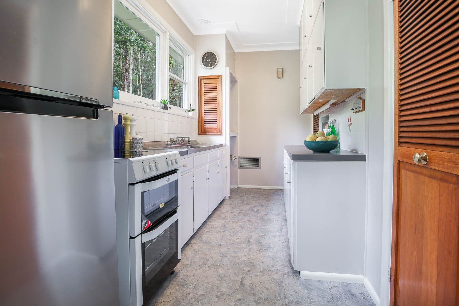 5 Chilworth Close, Beecroft - Thumbnail 5