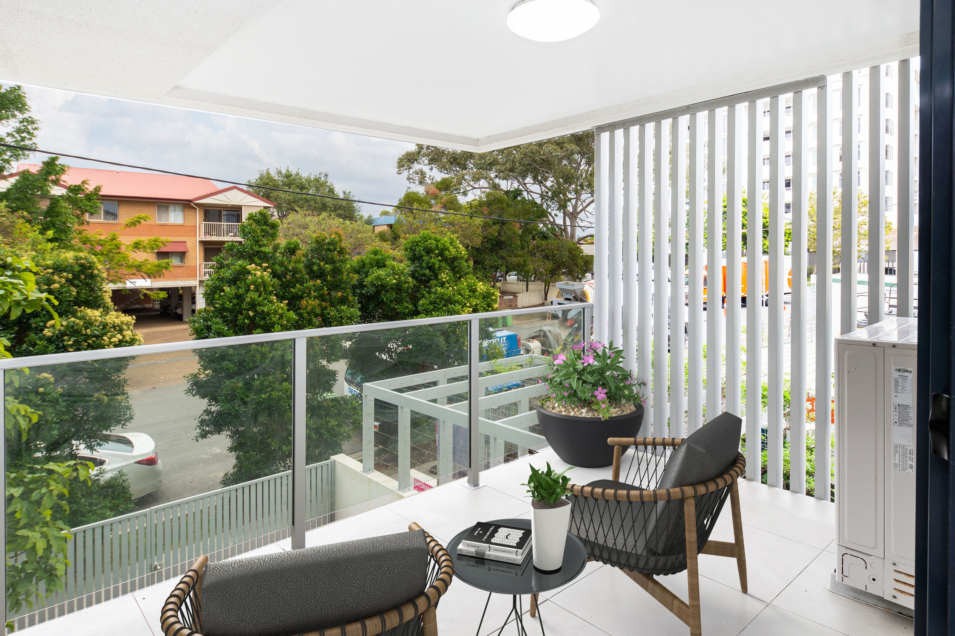 11 Andrews Street, Southport QLD 4215, Southport - Thumbnail 3