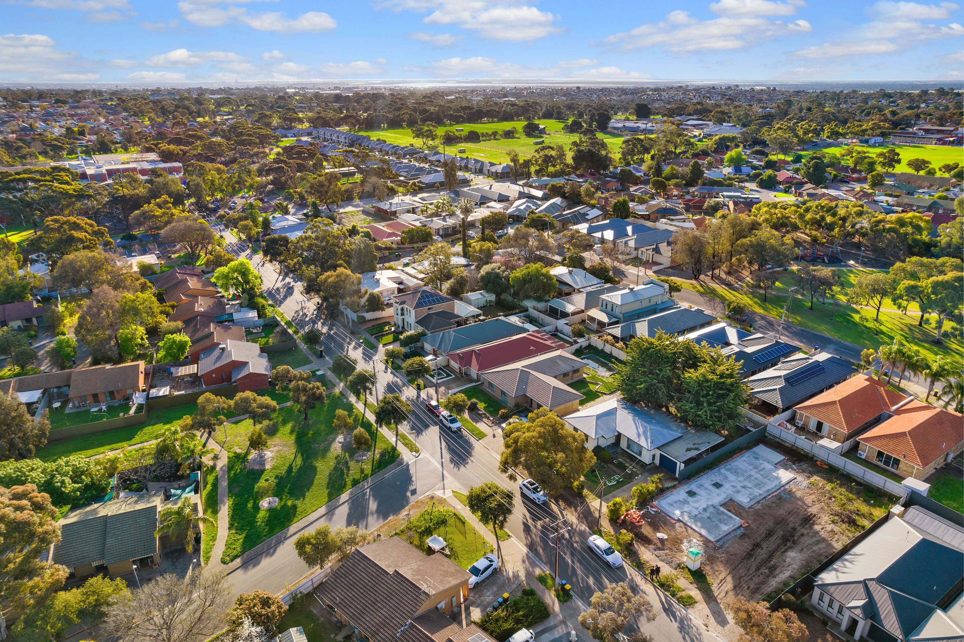 16 Swanson Avenue, Gilles Plains SA 5086, Gilles Plains - Thumbnail 2