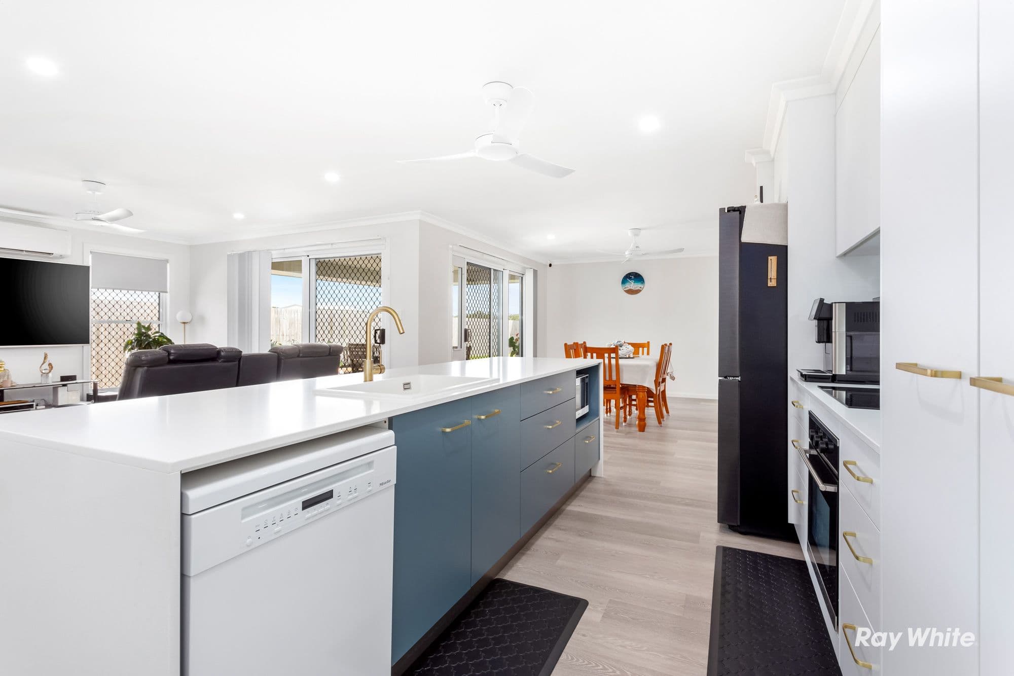 23 Golden Circuit, Hidden Valley QLD 4703, Hidden Valley - Thumbnail 5