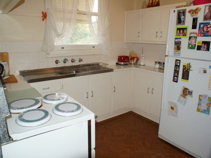 2 Laura Street, MURRAY BRIDGE SA 5253, Murray Bridge - Thumbnail 4