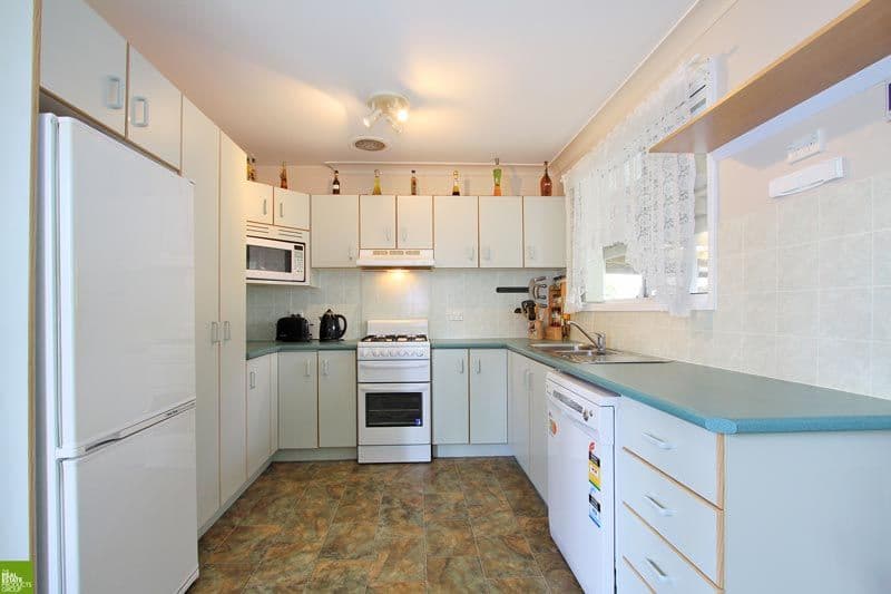 66 Sammat Avenue, BARRACK HEIGHTS NSW 2528, Barrack Heights - Thumbnail 2