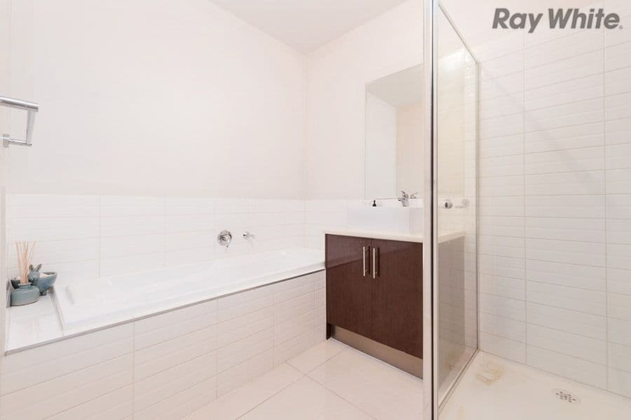 5-9 Strathvea Lane, Caroline Springs VIC 3023, Caroline Springs - Thumbnail 8