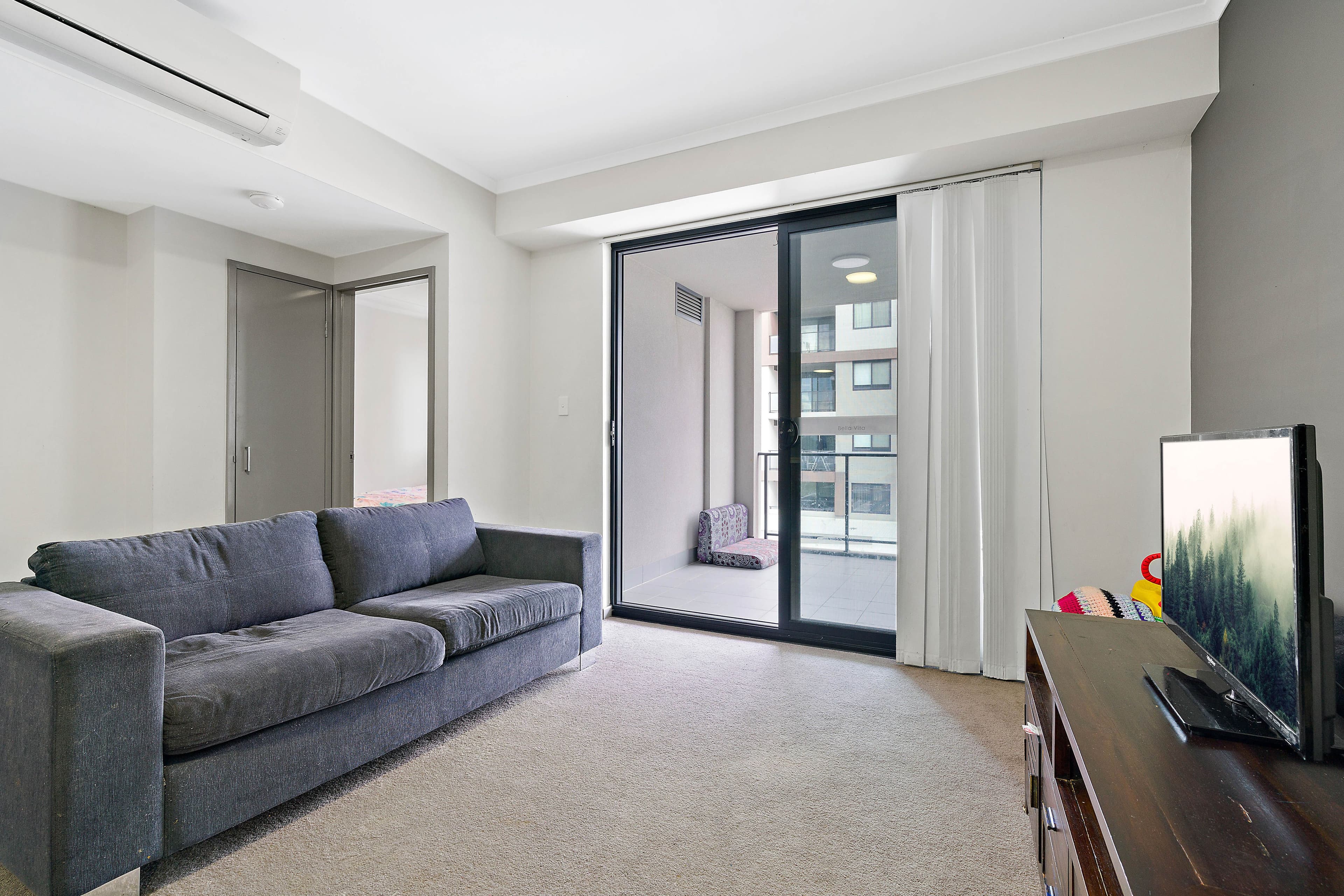 58 Grose Avenue, Cannington WA 6107, Cannington - Thumbnail 4