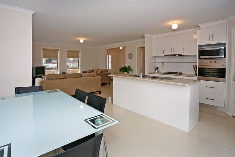 51 Reserve Road, GROVEDALE VIC 3216, Grovedale - Thumbnail 3