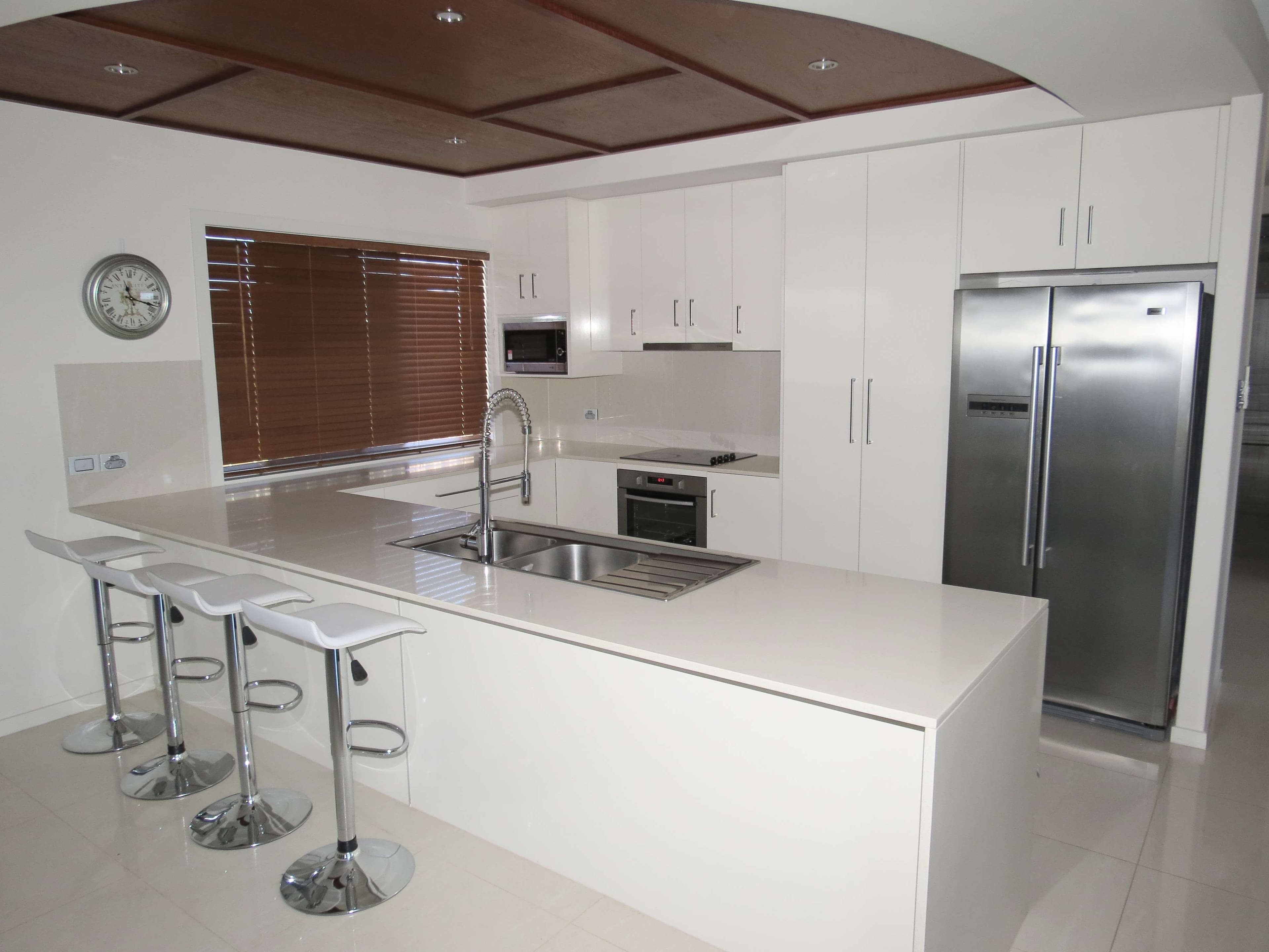 14 Longford Street, Emerald QLD 4720, Emerald - Thumbnail 2