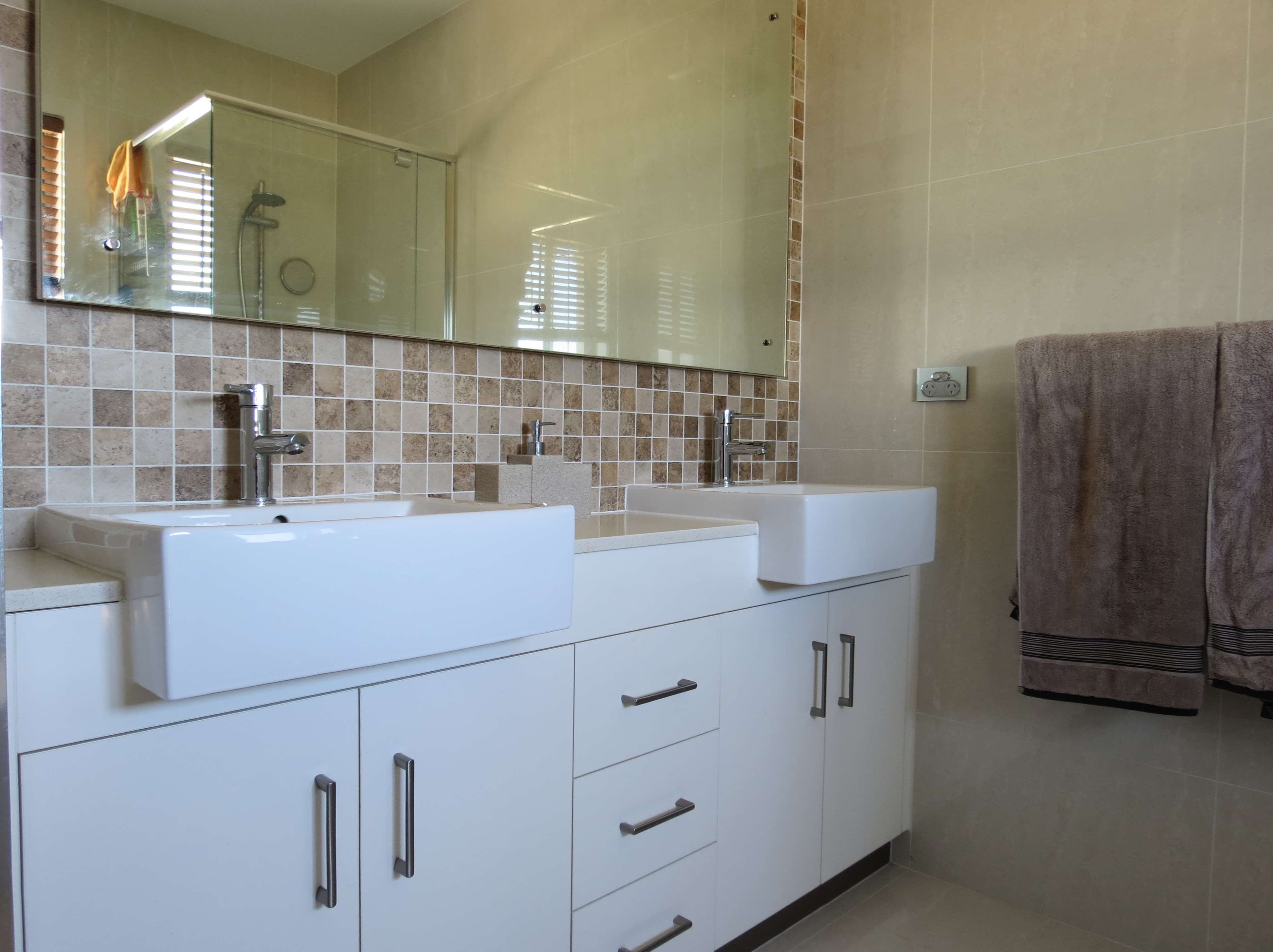 14 Longford Street, Emerald QLD 4720, Emerald - Thumbnail 7
