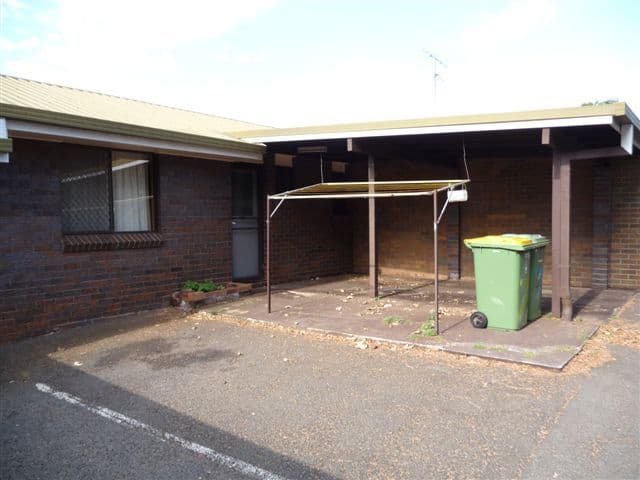 1  Whichello Street, NEWTOWN QLD 4350, Newtown - Thumbnail 5