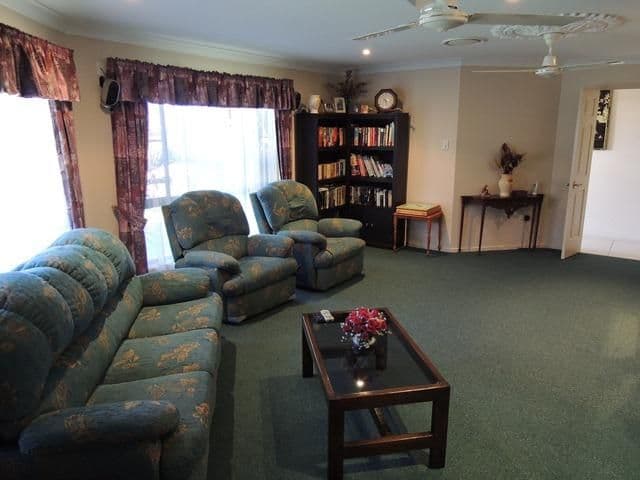 11 Dustwill Street, Eimeo QLD 4740, Eimeo - Thumbnail 4