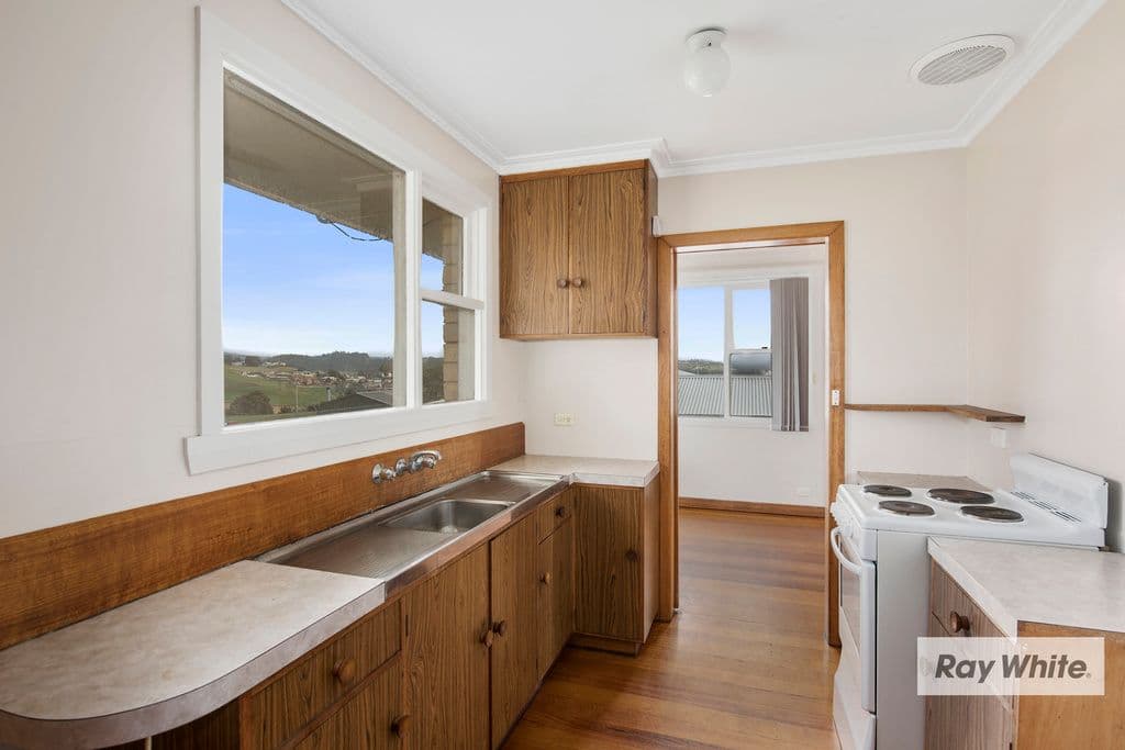 126 Trevor Street, Ulverstone TAS 7315, Ulverstone - Thumbnail 3