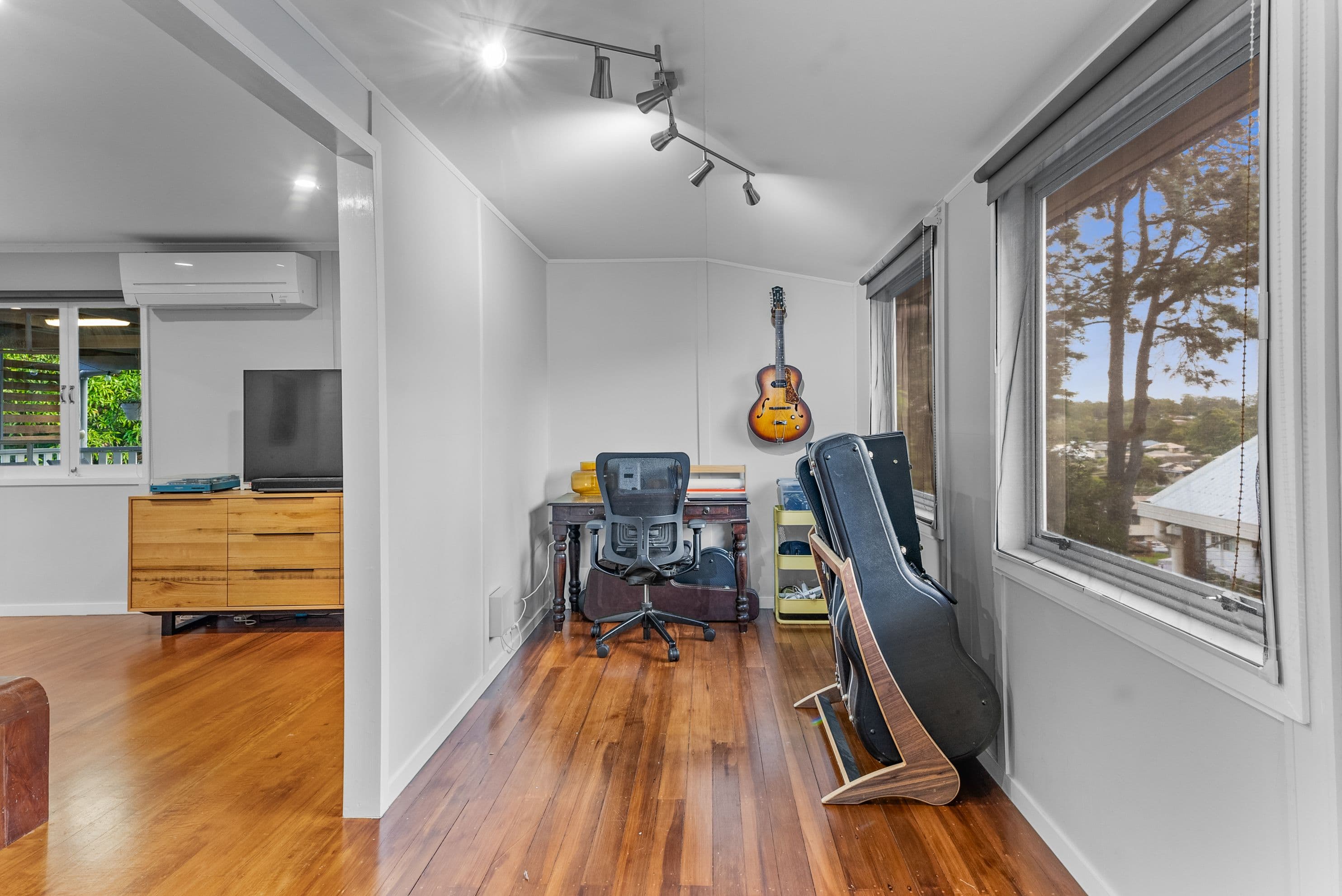 9 Crest Street, Kallangur QLD 4503, Kallangur - Thumbnail 8