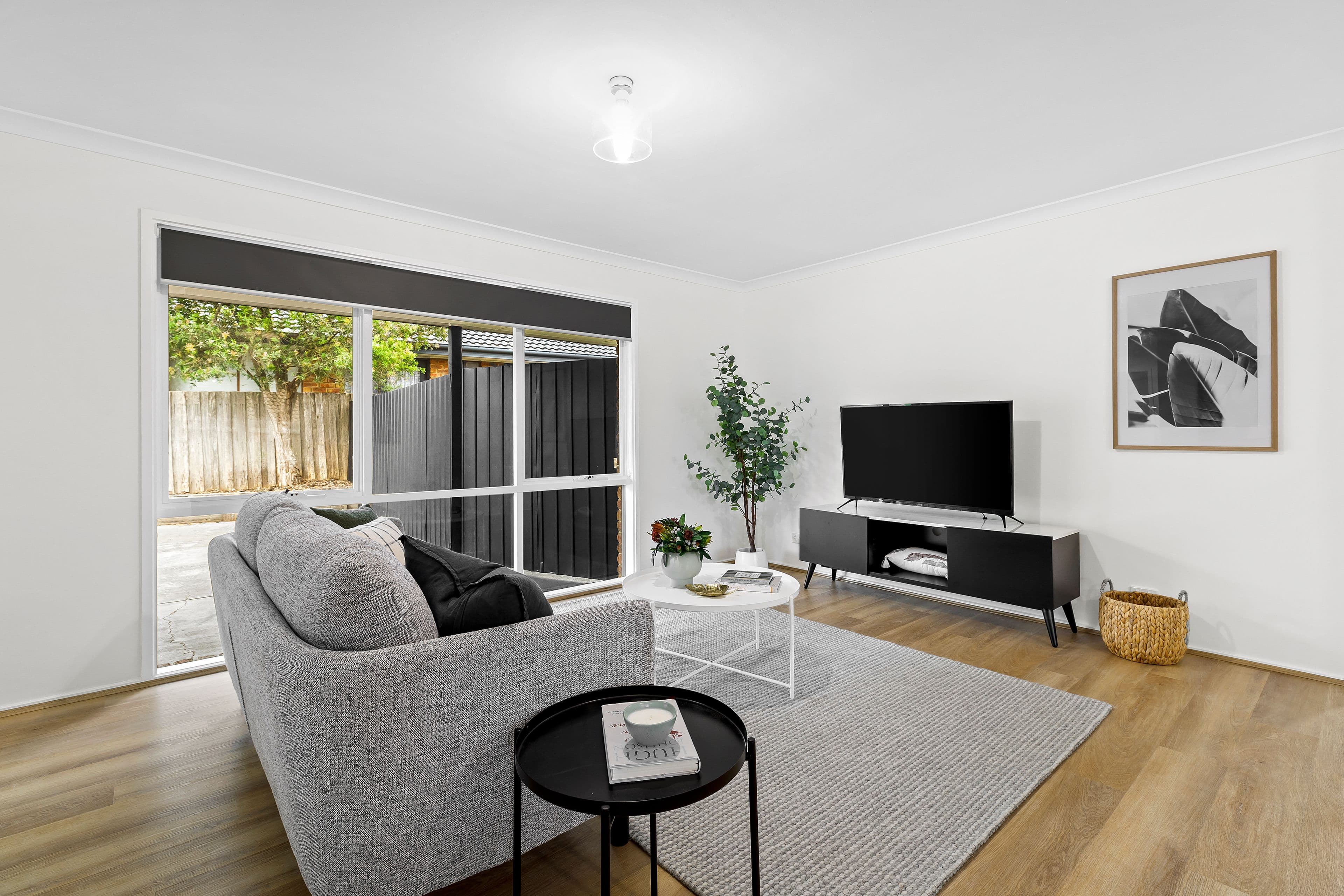 52 Westward Ho Drive, Sunbury VIC 3429, Sunbury - Thumbnail 2