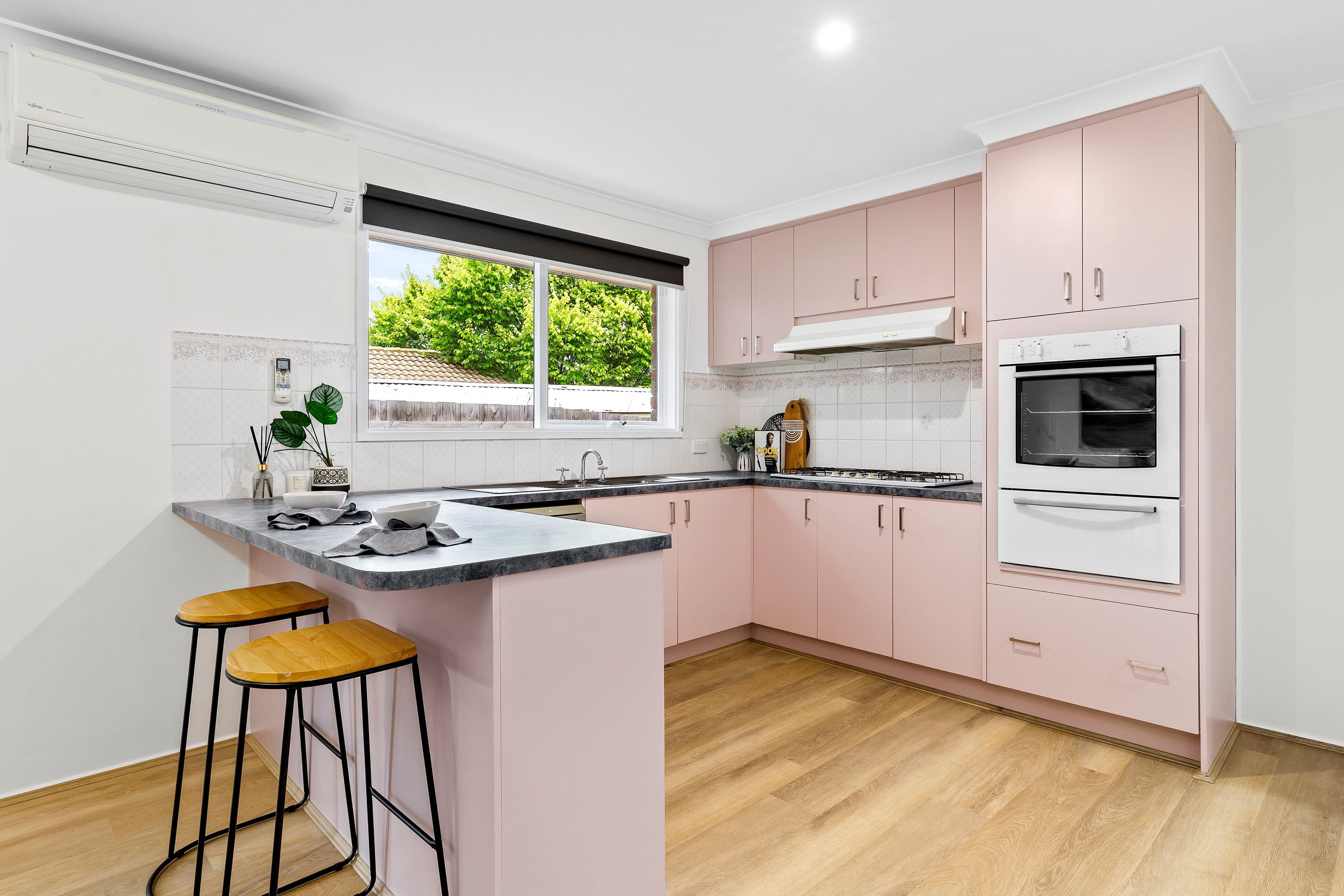 52 Westward Ho Drive, Sunbury VIC 3429, Sunbury - Thumbnail 3