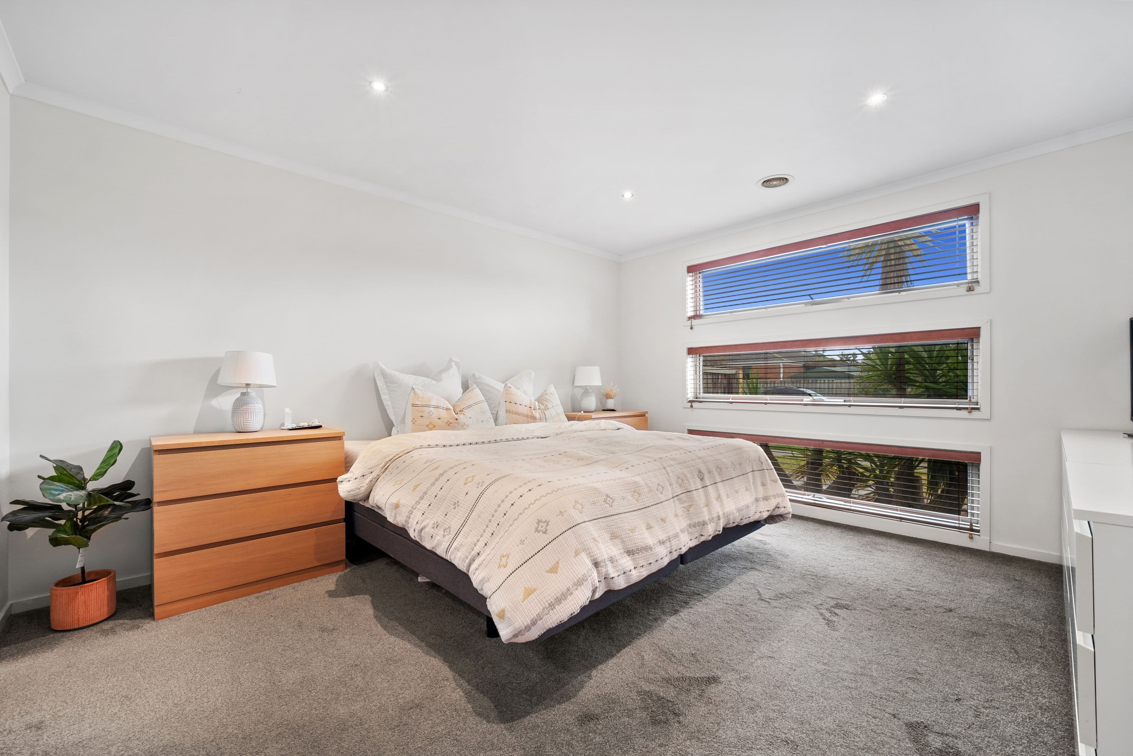 3 Desert Rose Court, Cranbourne VIC 3977, Cranbourne - Thumbnail 5