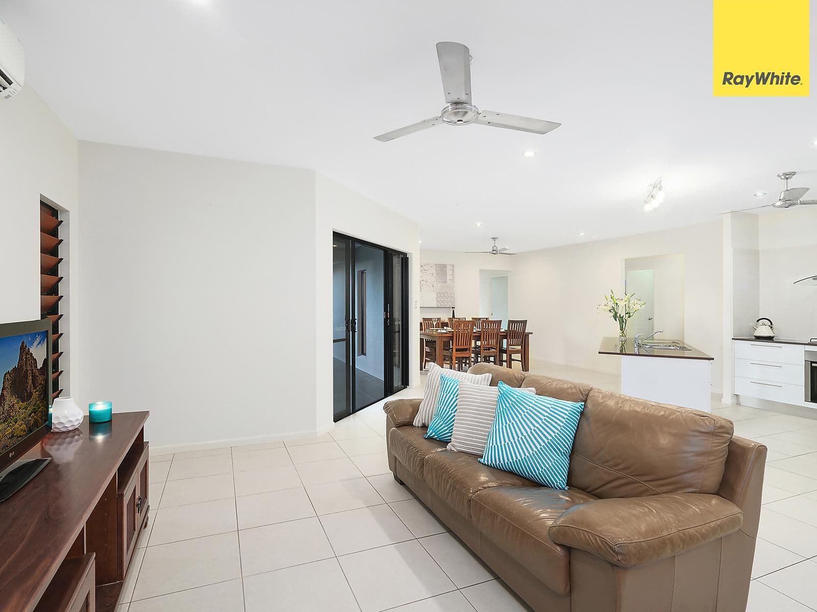 8 Retreat Close, Palm Cove QLD 4879, Palm Cove - Thumbnail 4
