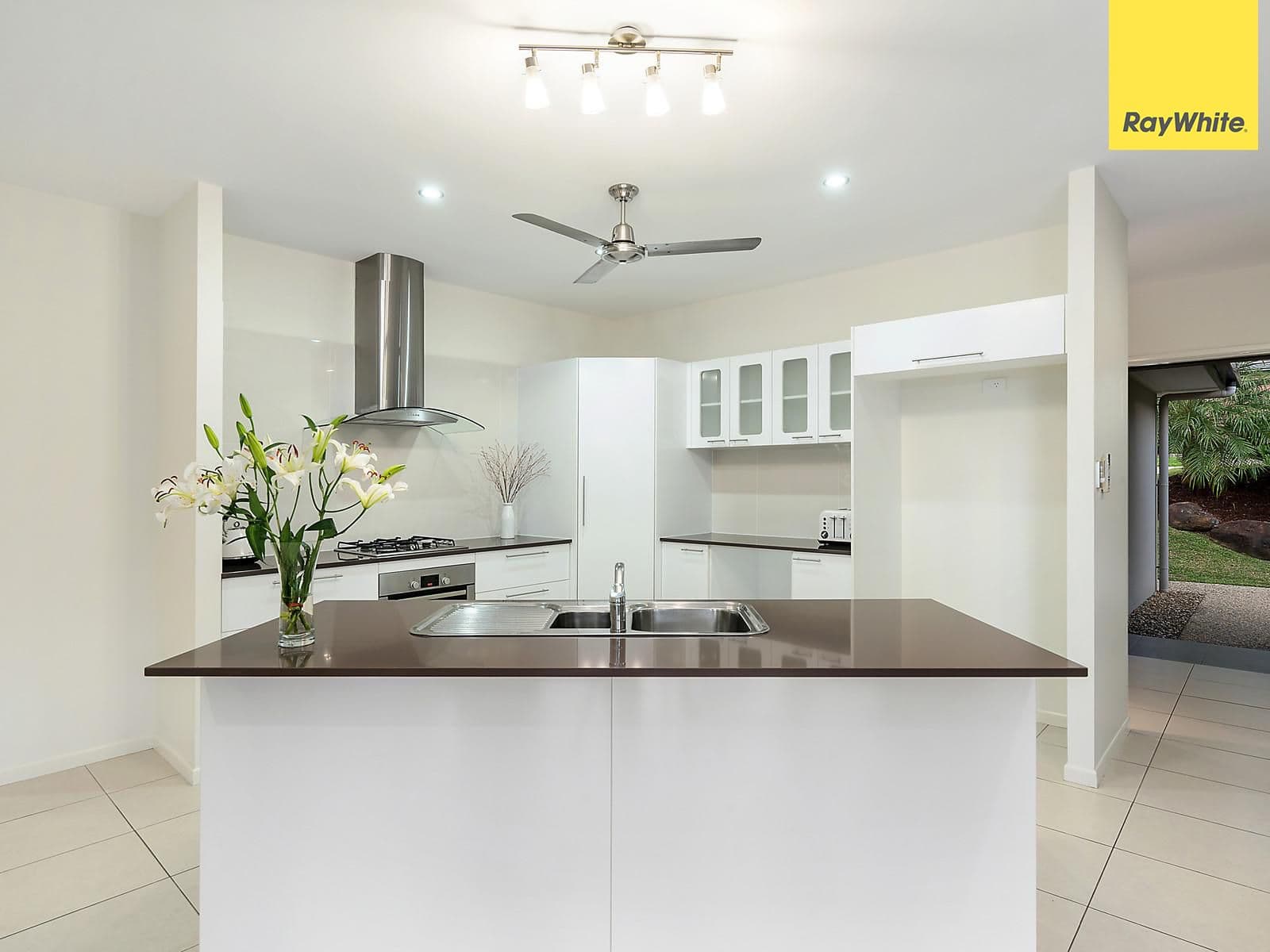 8 Retreat Close, Palm Cove QLD 4879, Palm Cove - Thumbnail 5