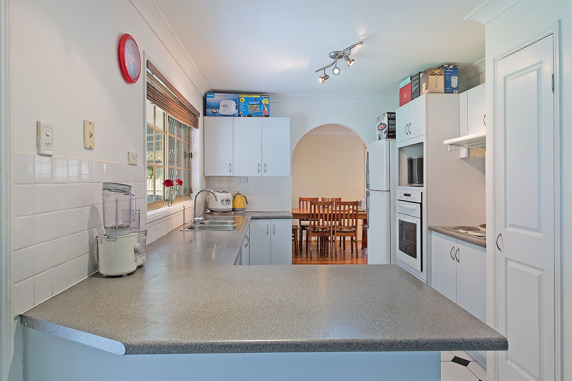 2 Roseann Street, Kallangur QLD 4503, Kallangur - Thumbnail 2