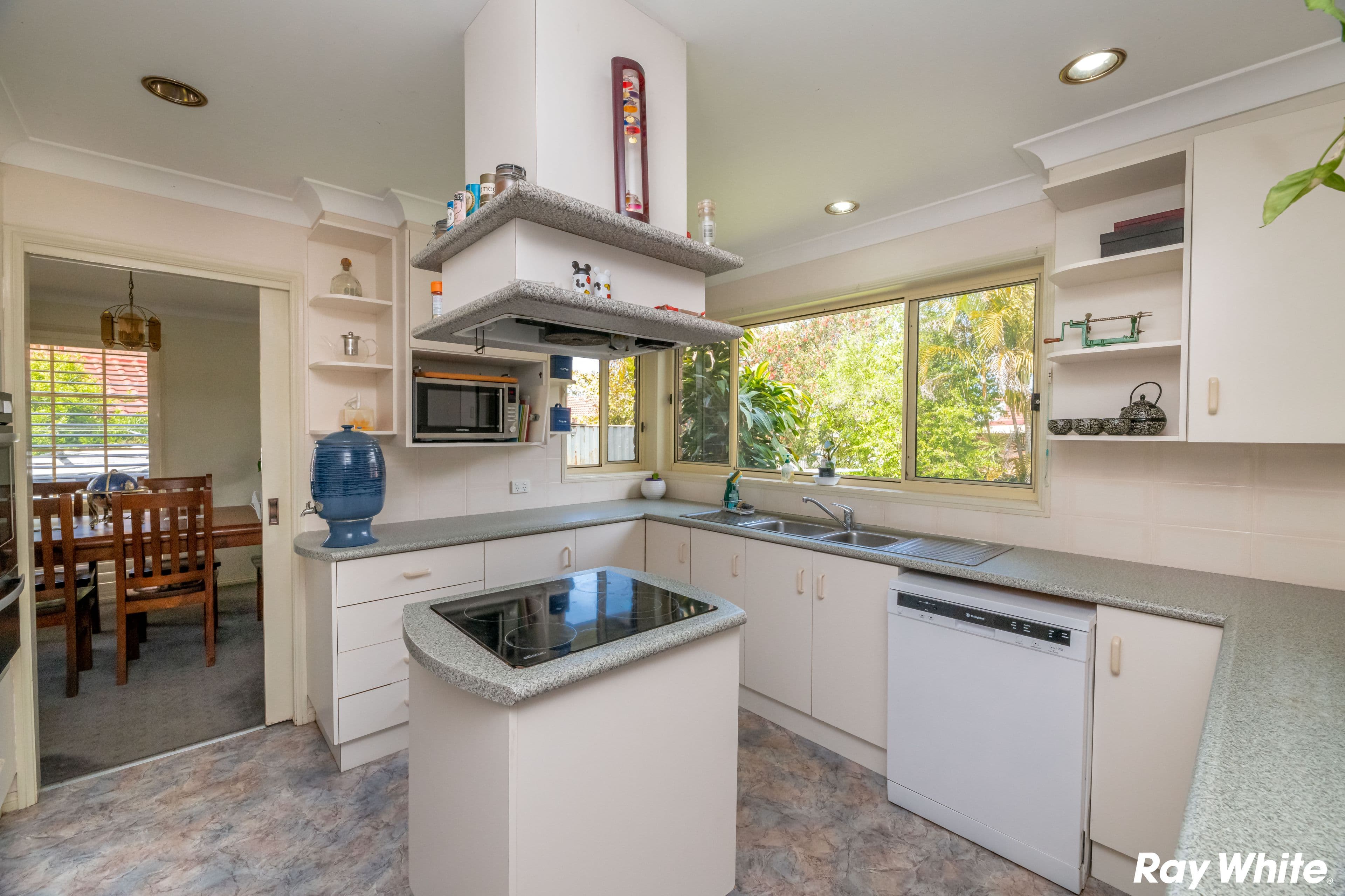 6 Palmway Crescent, Tuncurry NSW 2428, Tuncurry - Thumbnail 2