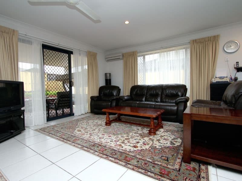 19 Watheroo Place, PARKINSON QLD 4115, Parkinson - Thumbnail 4