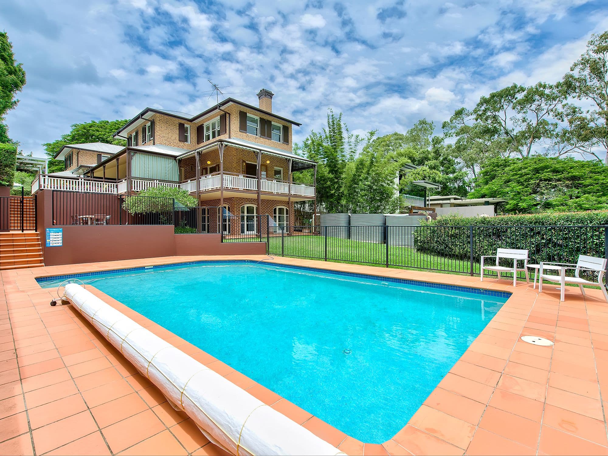 195 Laurel Avenue, Chelmer QLD 4068, Chelmer - Image 1