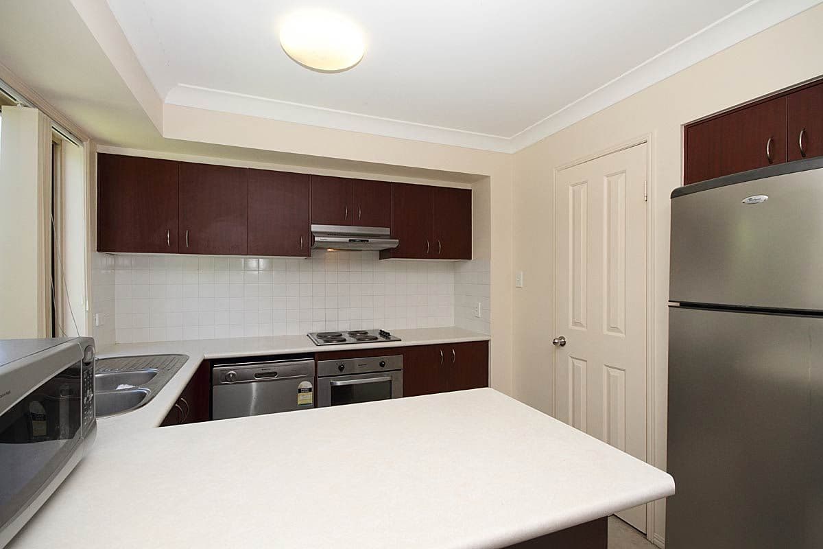 7 Johnston Street, CARINA QLD 4152, Carina - Thumbnail 3