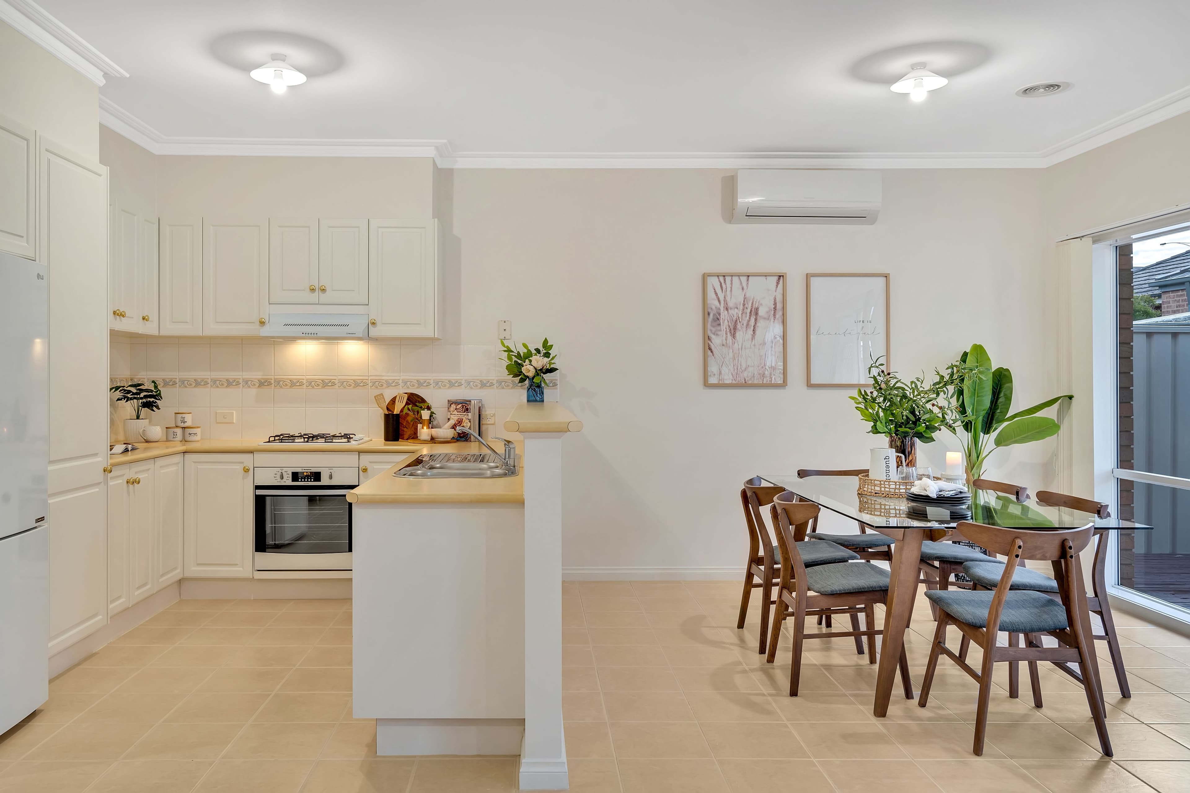 6 St Ives Place, Craigieburn VIC 3064, Craigieburn - Thumbnail 6