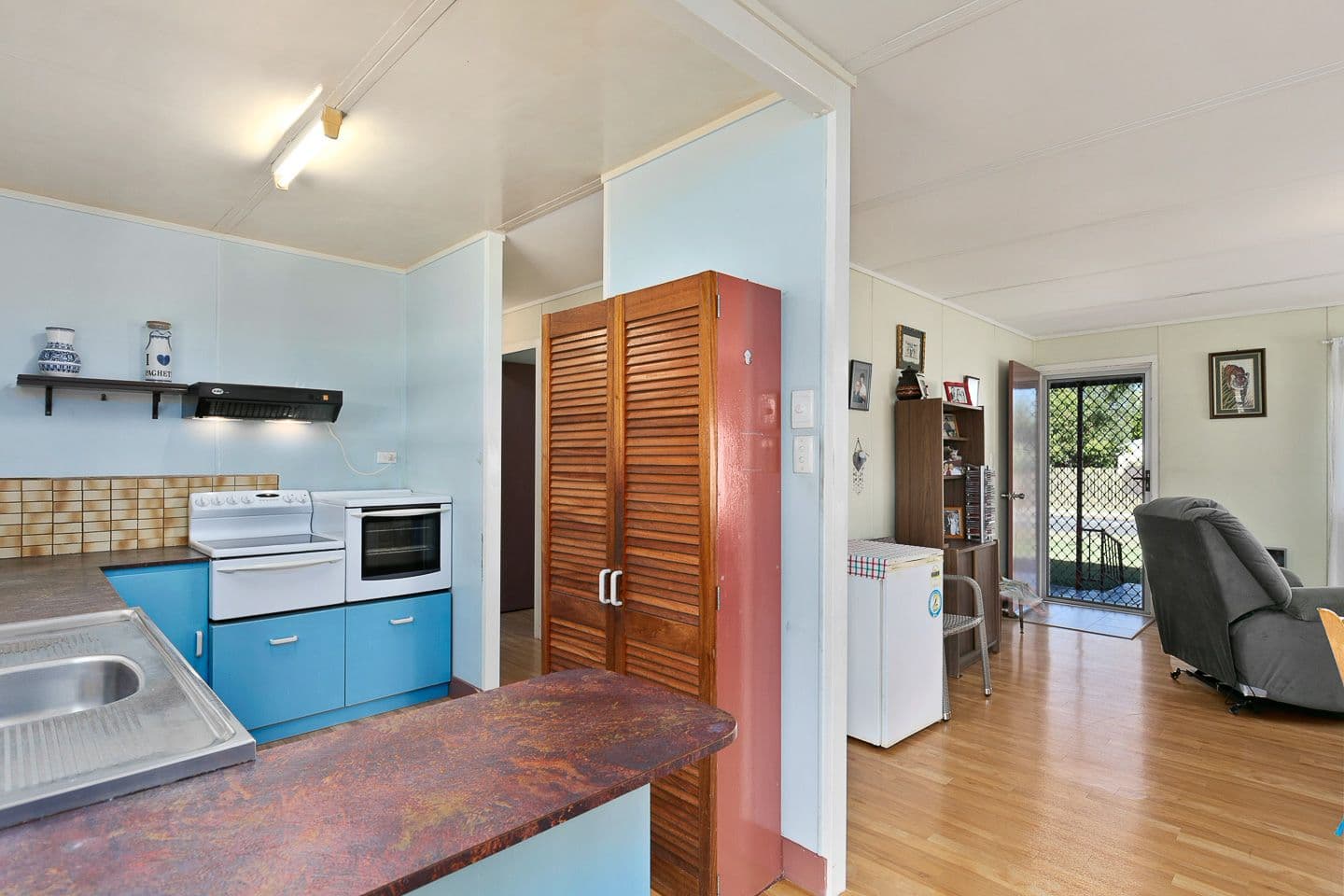85 Limpus Street, Urangan QLD 4655, Urangan - Thumbnail 6