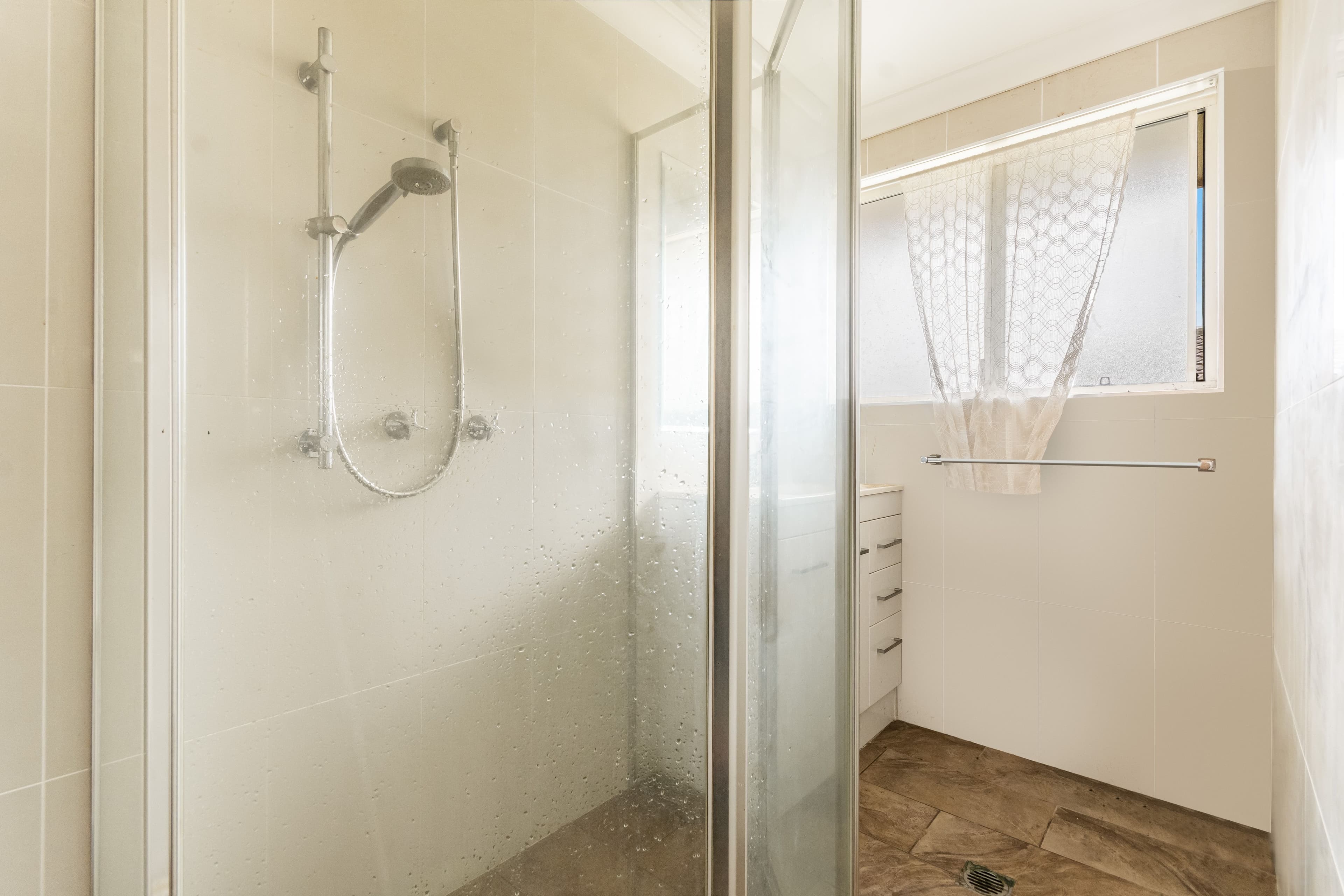 13 Roseland Avenue, Yamba NSW 2464, Yamba - Thumbnail 4