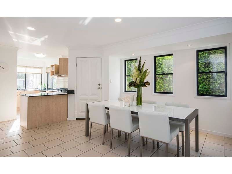 17 Mason Street, SOUTHPORT QLD 4215, Southport - Thumbnail 4