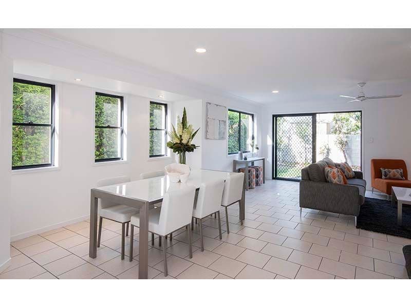 17 Mason Street, SOUTHPORT QLD 4215, Southport - Thumbnail 6