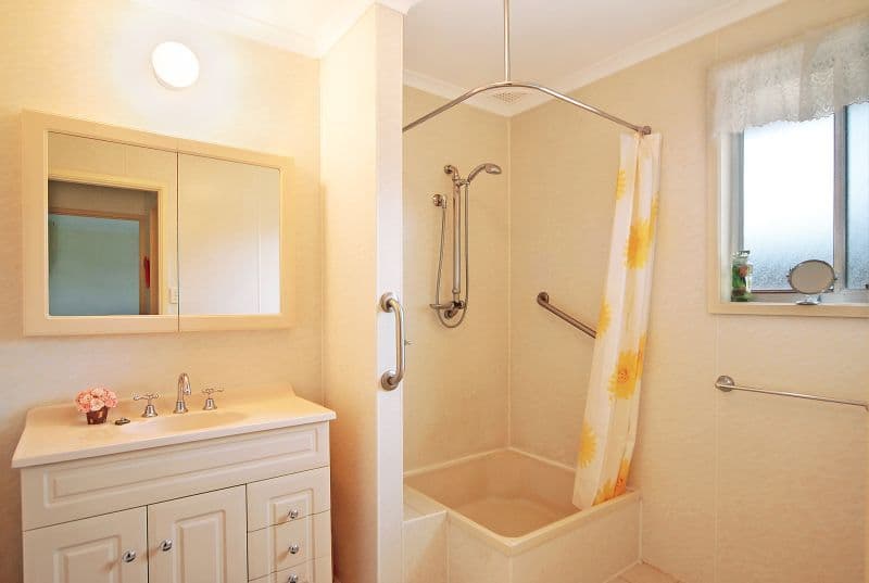 42 Oakland Avenue, WINDANG NSW 2528, Windang - Thumbnail 4