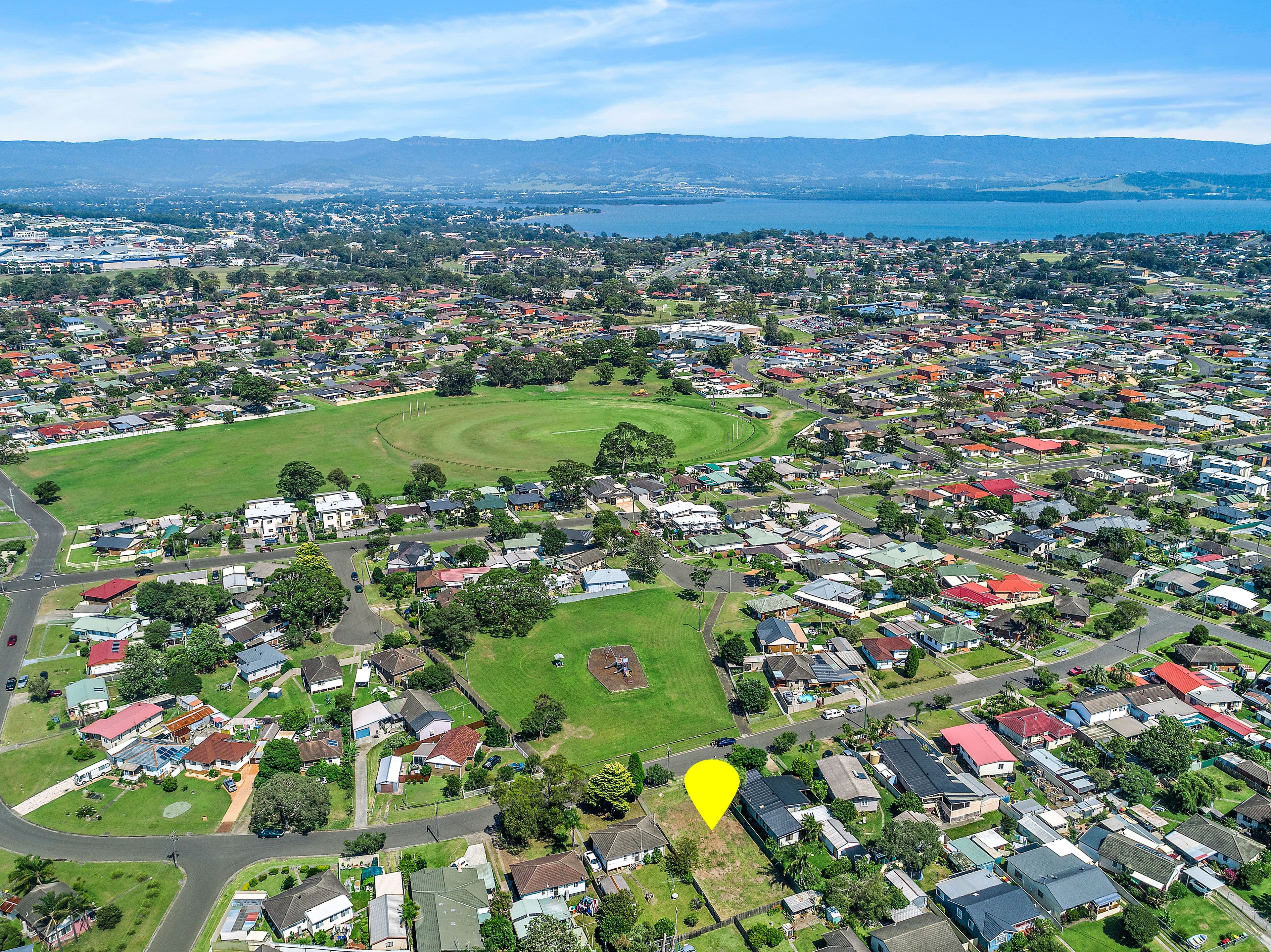 17 Messenger Road, Barrack Heights NSW 2528, Barrack Heights - Image 1