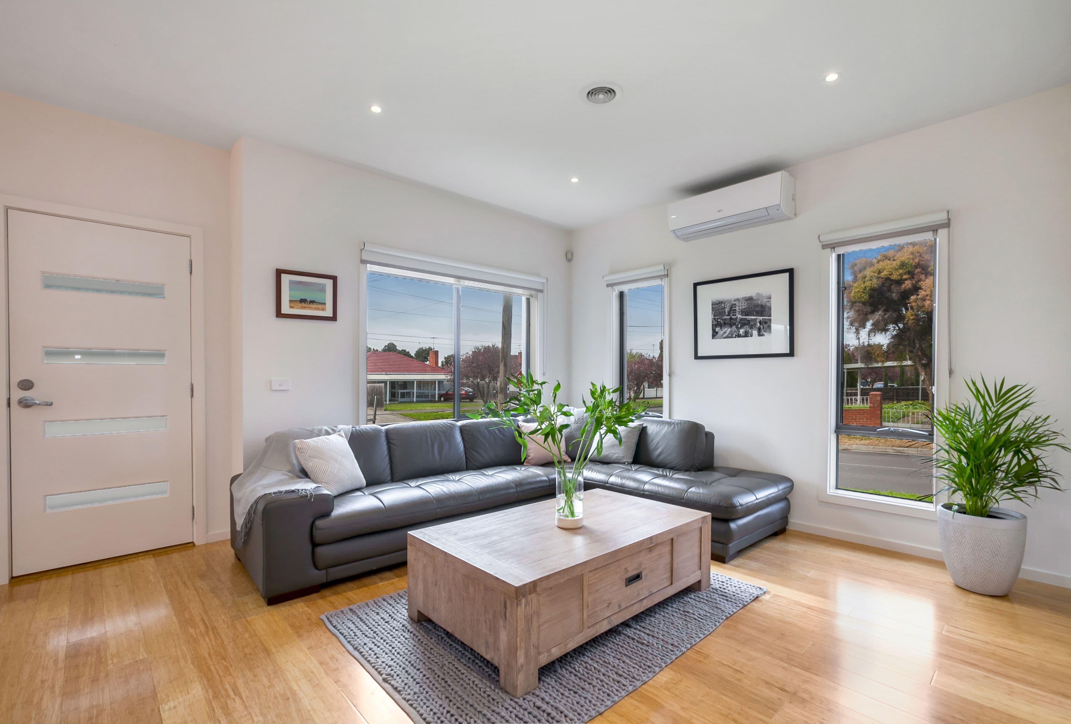 153 Boldrewood Parade, Reservoir VIC 3073, Reservoir - Thumbnail 2
