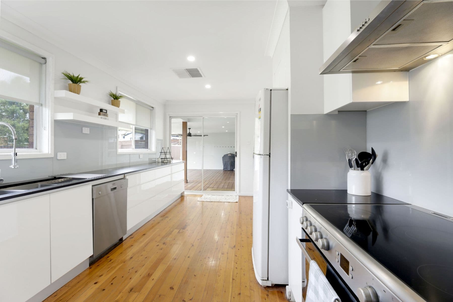 12c Kelvin Street, Penguin, Penguin - Thumbnail 7
