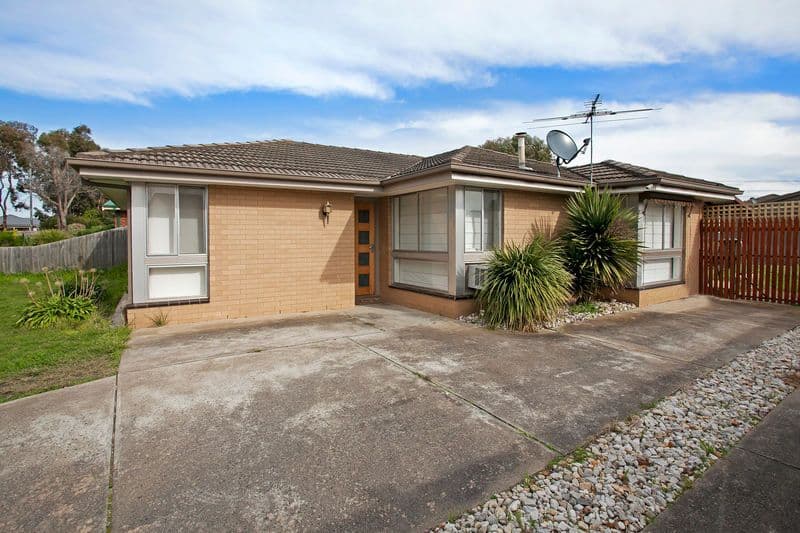 6 Loris Close, GROVEDALE VIC 3216, Grovedale - Image 1