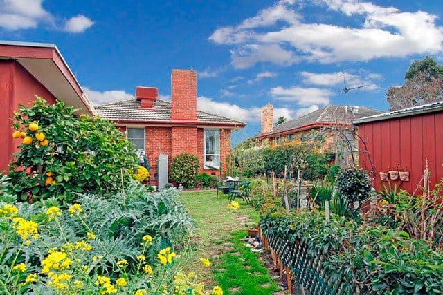 6 Gisborne Crescent, RESERVOIR VIC 3073, Reservoir - Thumbnail 6