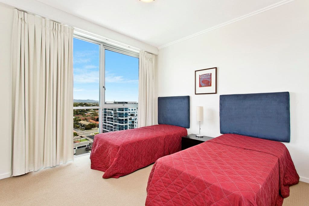 300 Marine Parade, Labrador QLD 4215, Labrador - Thumbnail 6