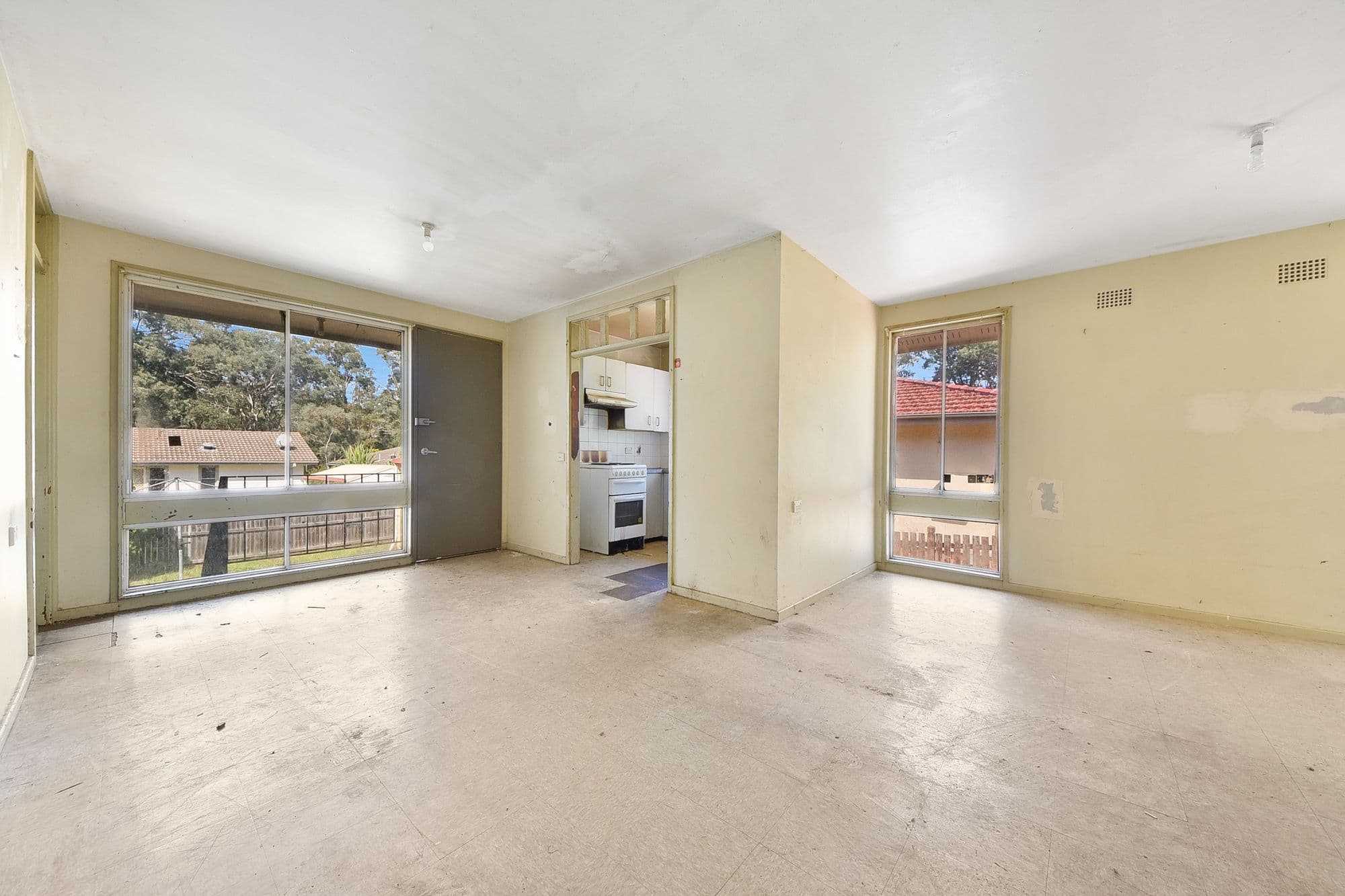 4 Tuppel Way, Airds NSW 2560, Airds - Thumbnail 2