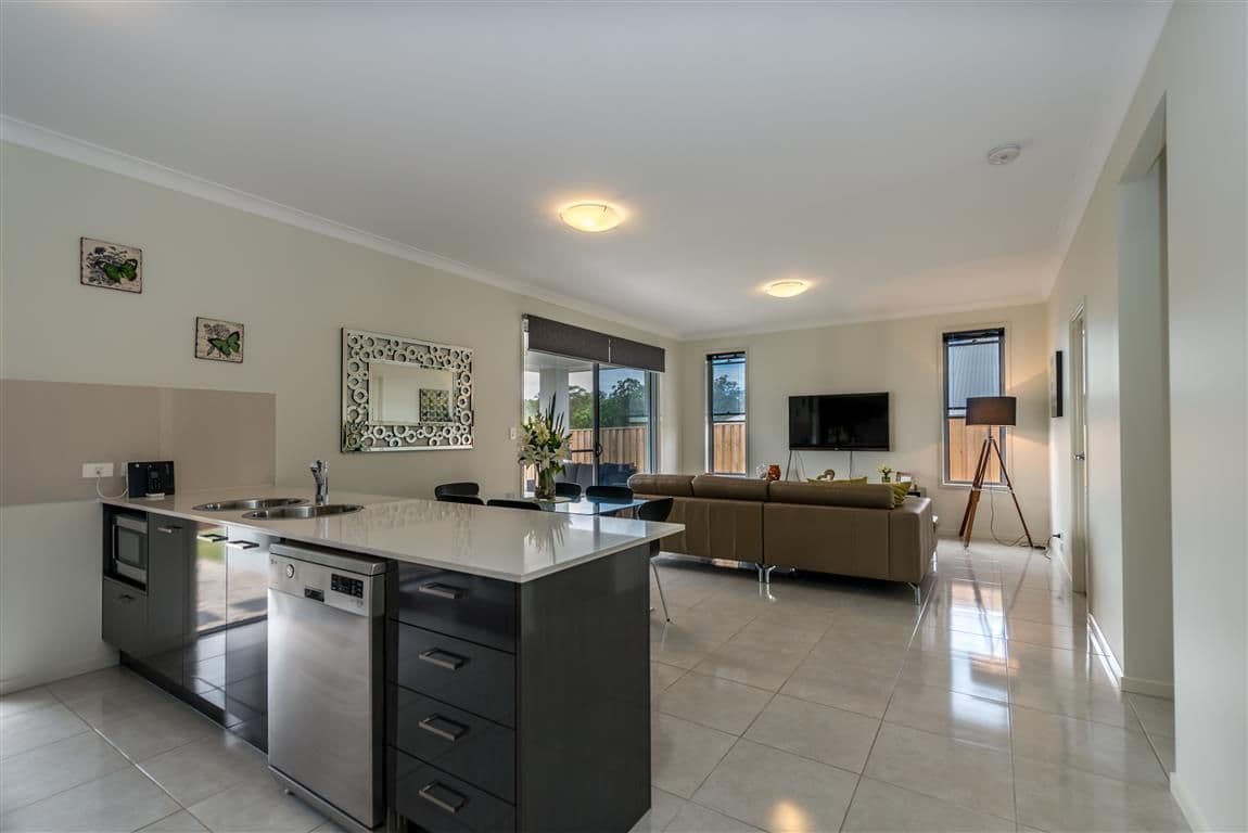 2 Bindarin Lane, UPPER COOMERA QLD 4209, Upper Coomera - Thumbnail 4
