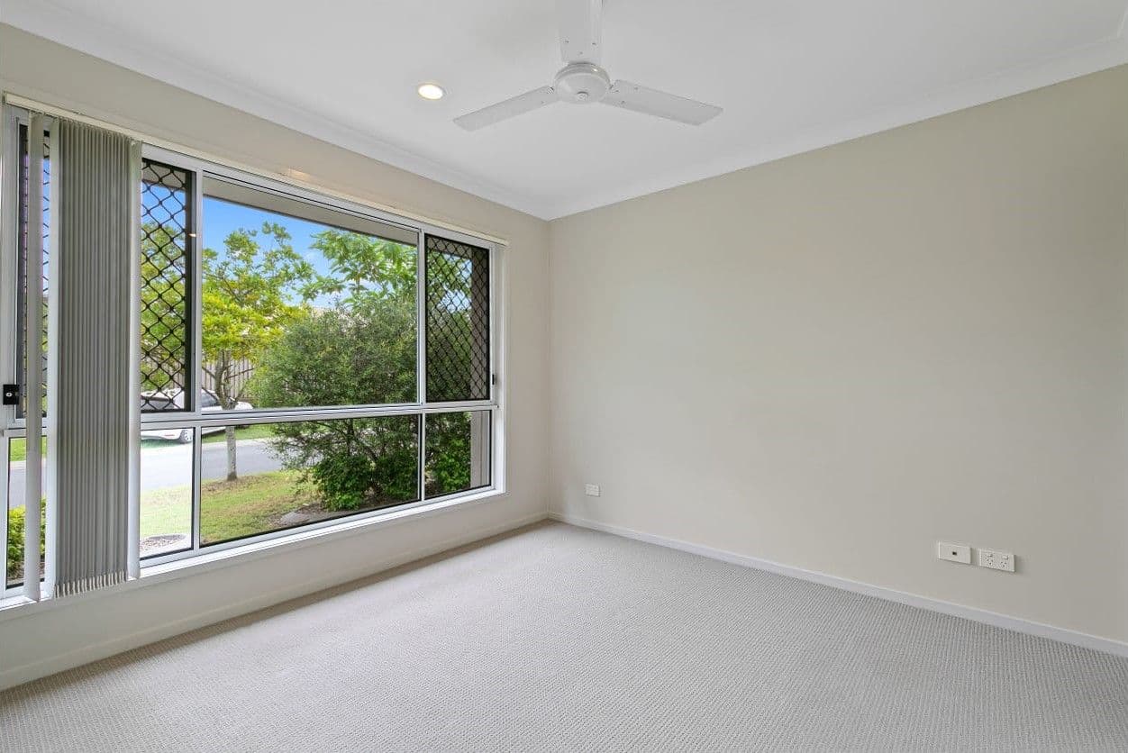 12 Severn Crescent, North Lakes QLD 4509, North Lakes - Thumbnail 8