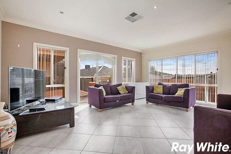 6 Shapiro Rise, South Morang VIC 3752, South Morang - Thumbnail 6