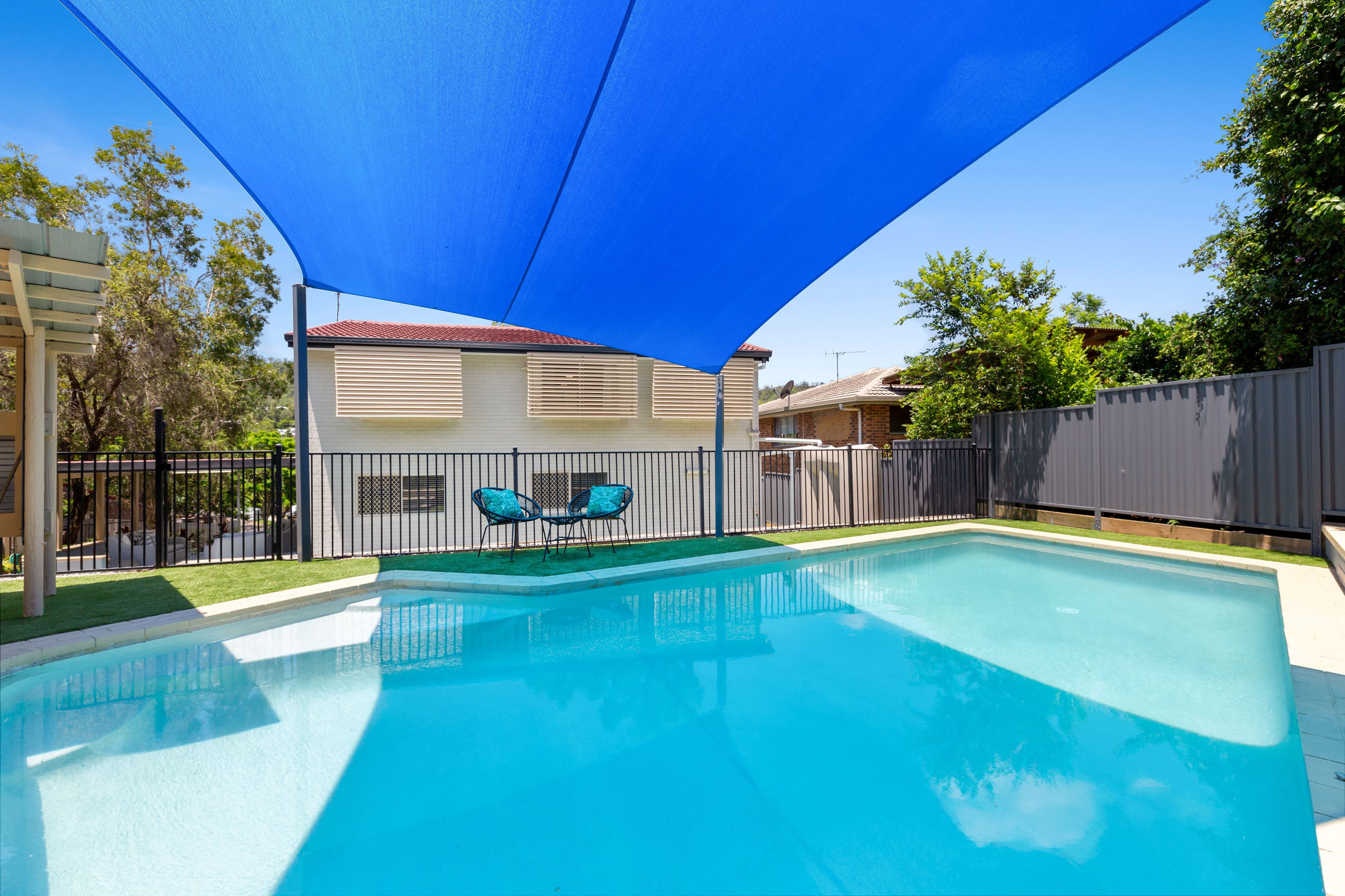 10 Warruga Street, The Gap QLD 4061, The Gap - Thumbnail 2