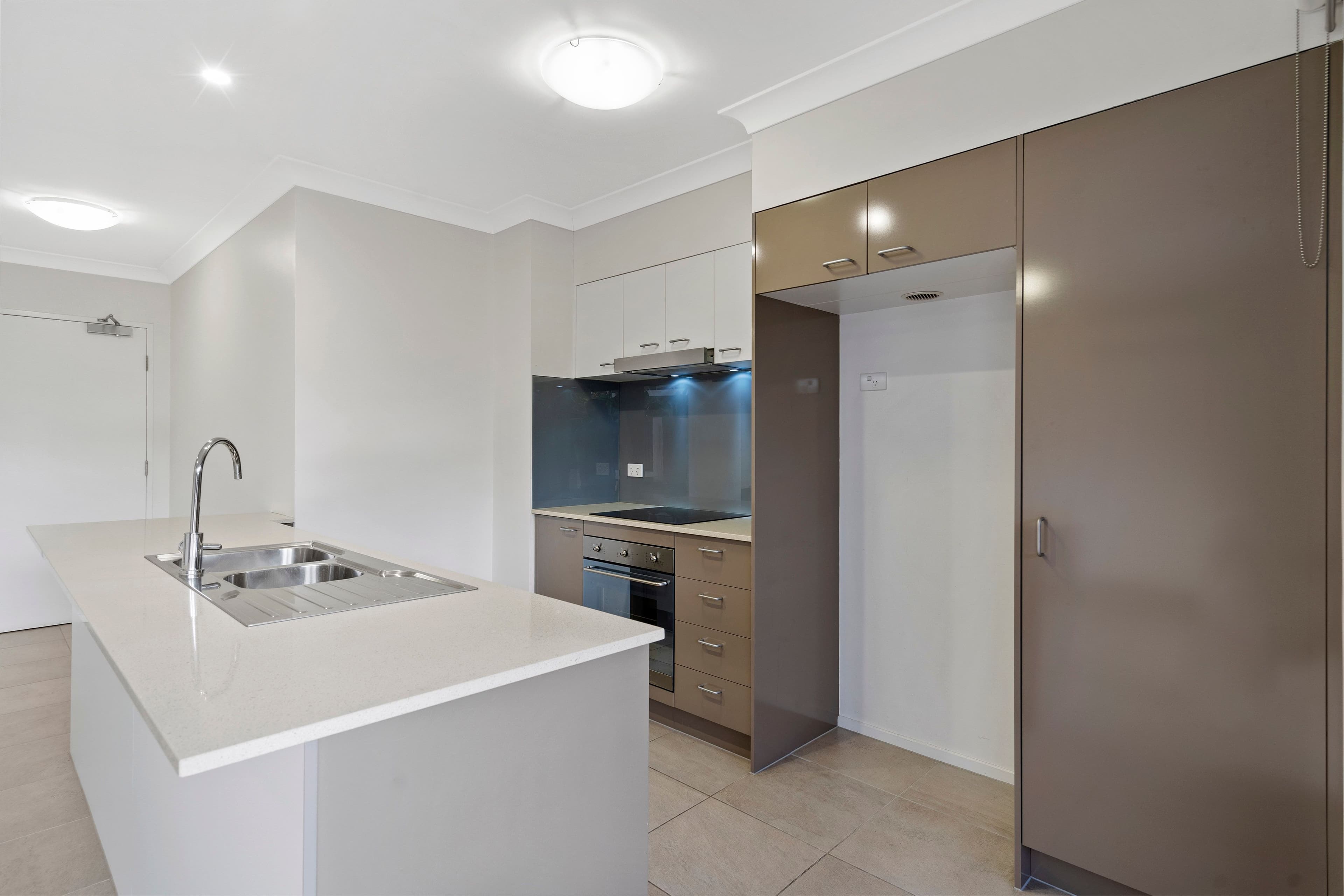 2242 Logan Road, Upper Mount Gravatt QLD 4122, Upper Mount Gravatt - Thumbnail 3