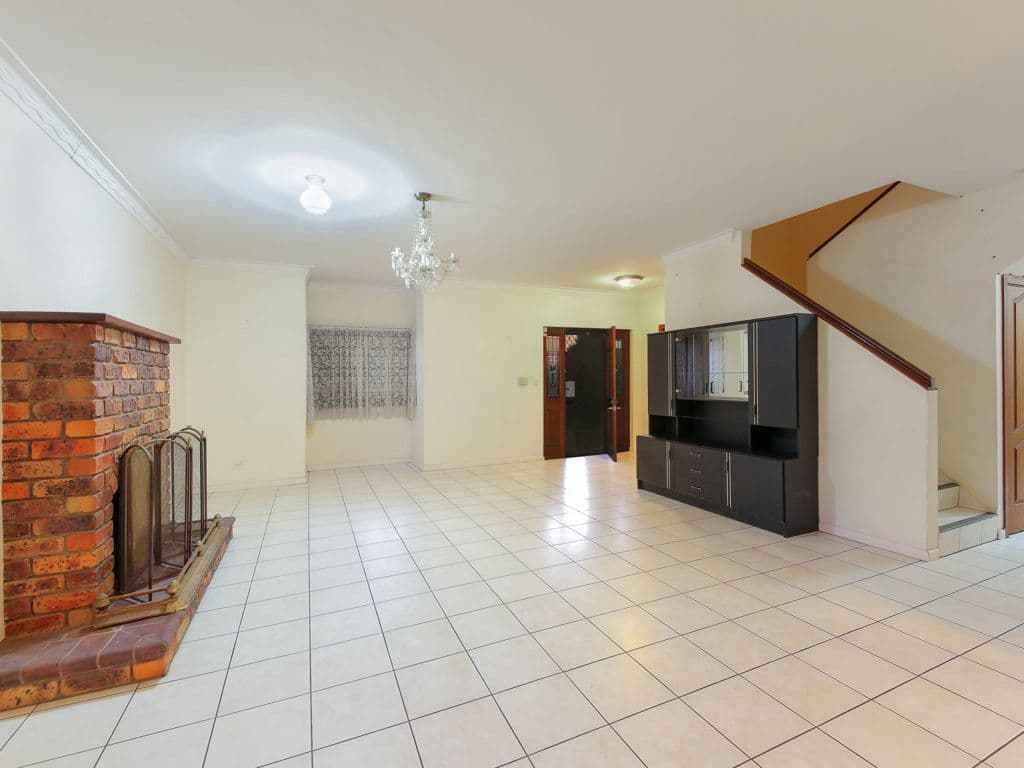 8 Woodhaven Court, Sunnybank QLD 4109, Sunnybank - Thumbnail 5