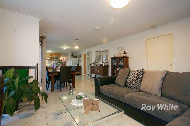 6 Kurrajong Court, CRANBOURNE NORTH VIC 3977, Cranbourne North - Thumbnail 5