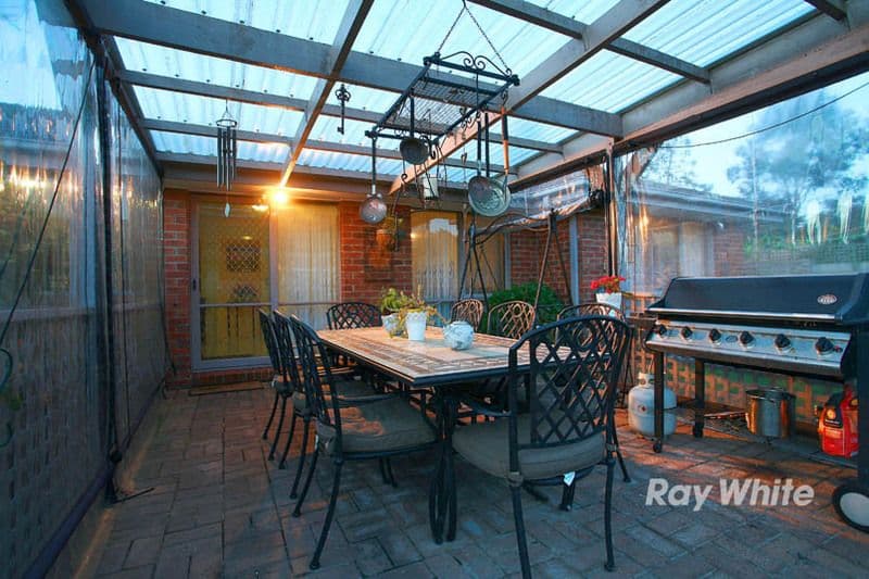 6 Kurrajong Court, CRANBOURNE NORTH VIC 3977, Cranbourne North - Thumbnail 7