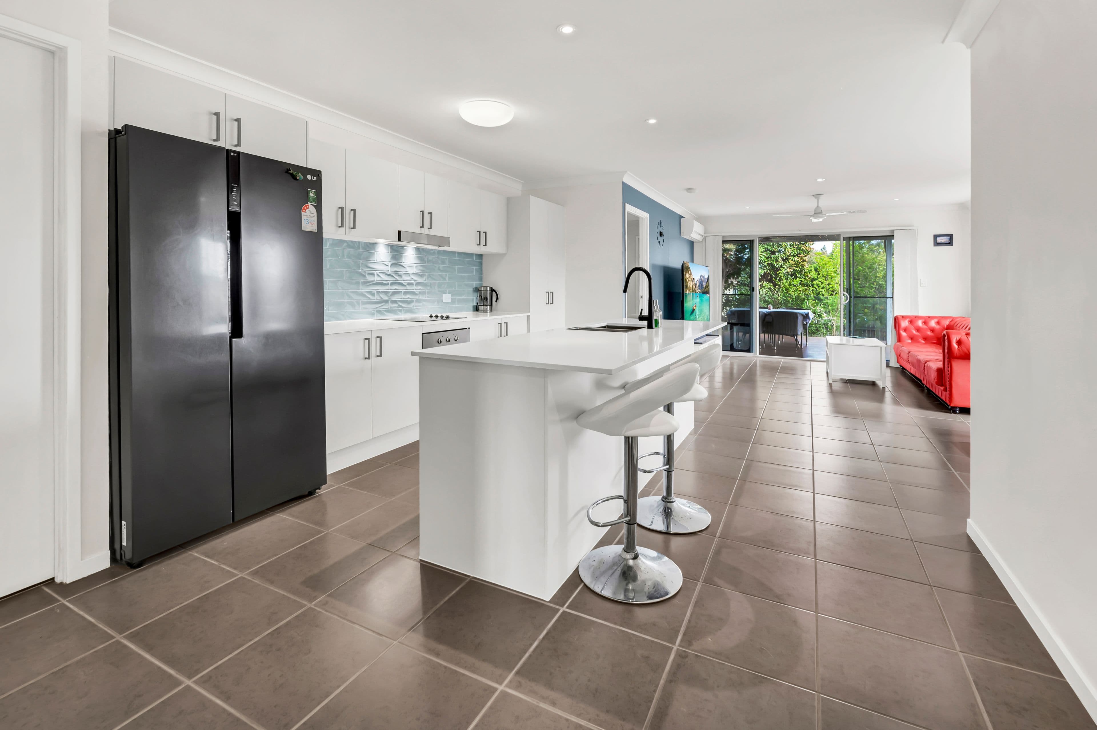 4 Reagan Close, Pimpama QLD 4209, Pimpama - Thumbnail 4