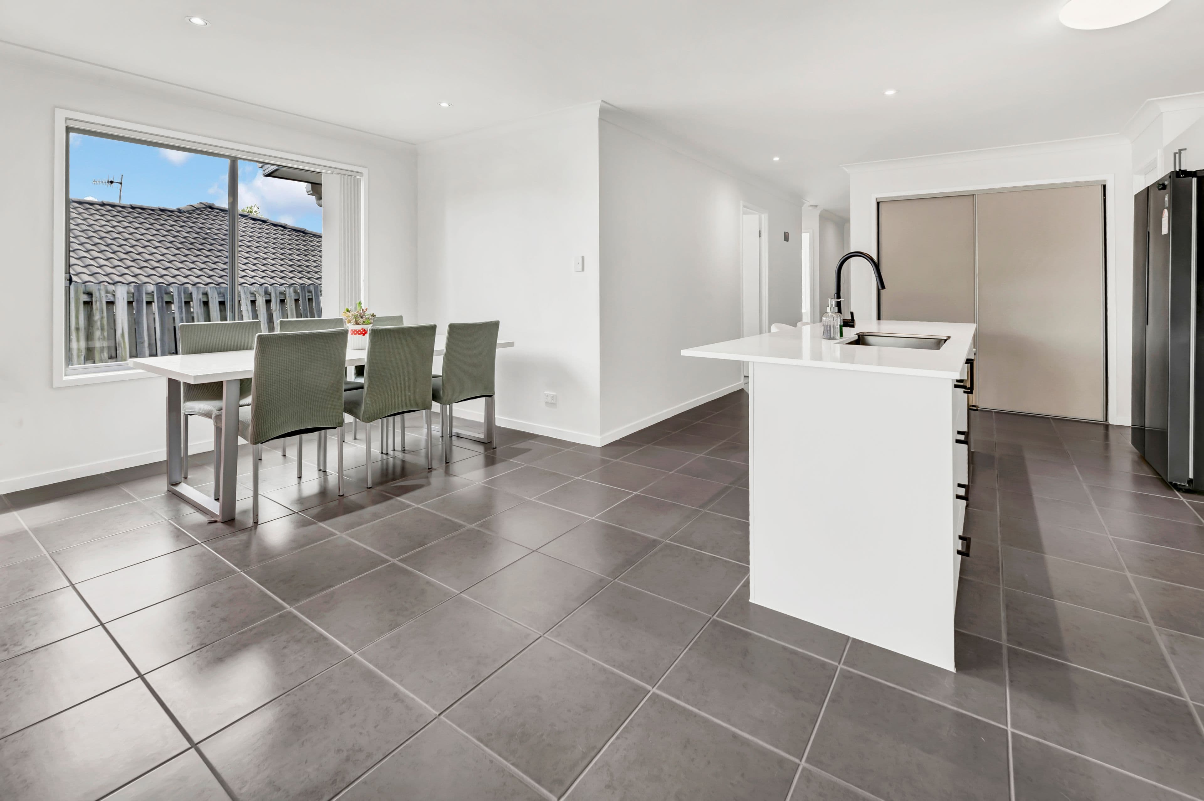 4 Reagan Close, Pimpama QLD 4209, Pimpama - Thumbnail 5